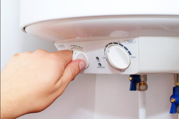 Read more about the article The deciding factors on whether you should purchase a tankless water heater