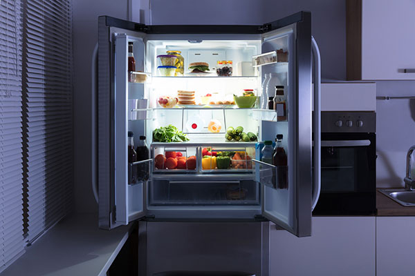 Consumers warn of safety issues with samsung refrigerators